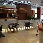 Alisi Hotel 2*