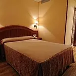 Alisi Hotel