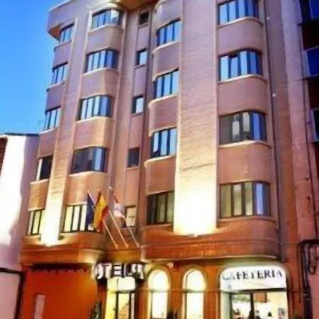 阿里斯酒店 2*